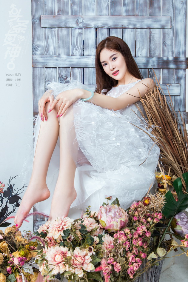 [TouTiaoͷ��Ů��]2018.07.27 ����[10P75M]